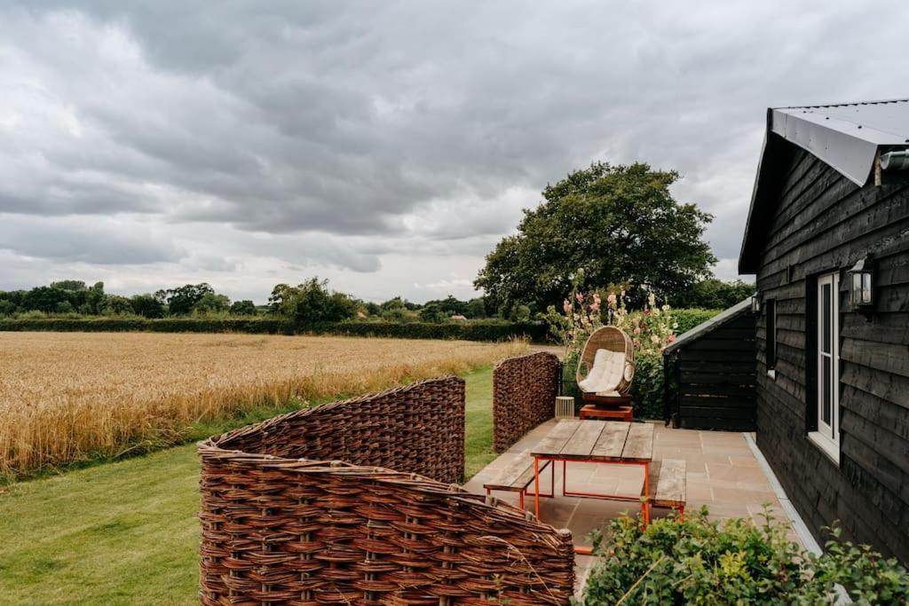 Beautiful Cottage In Bredfield Near To Woodbridge On The Suffolk Coast Bagian luar foto
