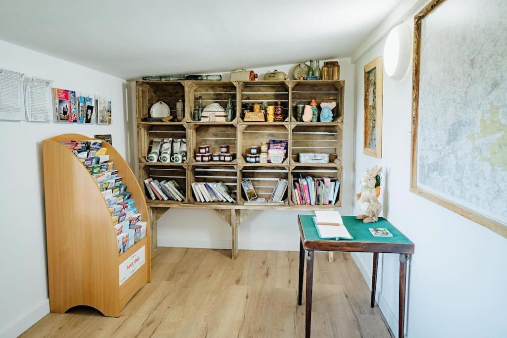 Beautiful Cottage In Bredfield Near To Woodbridge On The Suffolk Coast Bagian luar foto