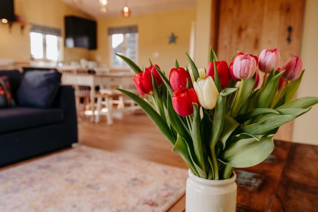 Beautiful Cottage In Bredfield Near To Woodbridge On The Suffolk Coast Bagian luar foto
